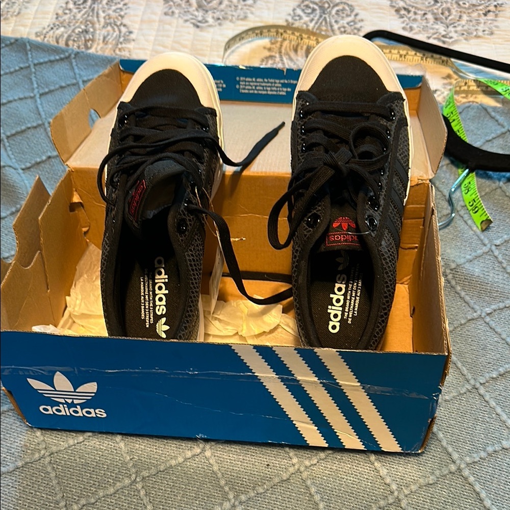 Adidas Nizza Platform Sneakers